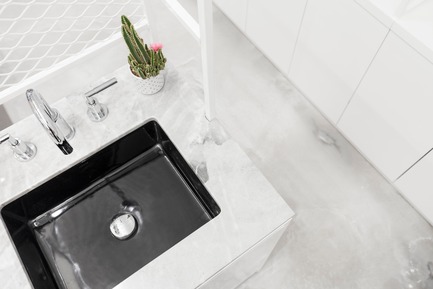 Press kit | 1332-02 - Press release | Montreal's Leading Destination for Nail Art, Le Manoir, Receives a Brand-New Look - Tuxedo - Commercial Interior Design - Photo credit: Maxime Brouillet