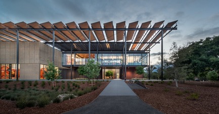 Press kit | 809-18 - Press release | Azure Reveals the Winners of the Sixth Annual AZ Awards - Azure Magazine - Competition - Environmental Leadership Award, ZGF Architects: Stanford University Central Energy Facility, Palo Alto, U.S. - Photo credit:          Steve Proehl 