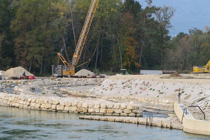 Press kit | 2230-01 - Press release | A new Landscape for the New Hydropower Plant Hagneck in Switzerland - Raymond Vogel Landschaften AG - Landscape Architecture -  Construction of the watercourses for fishes.<br>   - Photo credit:    	 		 		 	 	 		 			 				 					Raymond Vogel, Zürich  				 