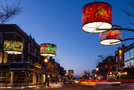 Press kit | 621-19 - Press release | Giant Lampshades Create Spectacular Urban Lighting in Quebec City - Lightemotion - Lighting Design - Avenue Cartier - Quebec City  - Photo credit:  Patrick mevel photographe 