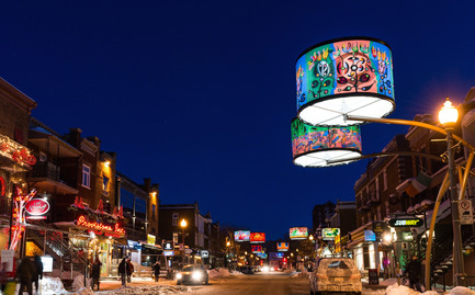 Press kit | 621-19 - Press release | Giant Lampshades Create Spectacular Urban Lighting in Quebec City - Lightemotion - Lighting Design - Avenue Cartier - Quebec City  - Photo credit:  Patrick mevel photographe 