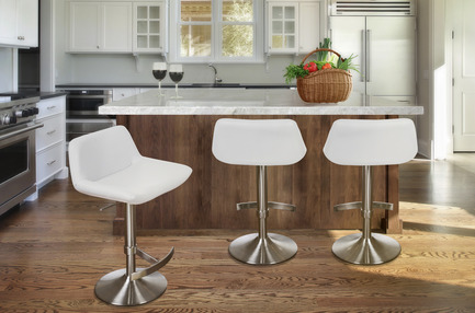 A New Line of Kitchen Stools Launched in Quebec Press kit | 2044-02 - Press release | A New Line of Kitchen Stools Launched in Quebec - Walter Tabourets - Product - "Profil" stool - Photo credit: Wattitude Photo