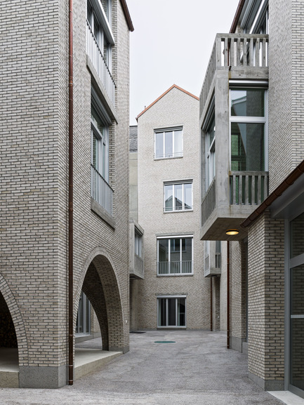 Press kit | 2295-01 - Press release | Jazz Campus - Buol&Zünd - Institutional Architecture - courtyard - Photo credit:  Georg Aerni 