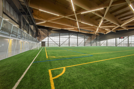 Press kit | 2206-01 - Press release | "Stade de soccer de Montréal" Awarded at AAP American Architecture Prize 2016 - Saucier + Perrotte Architectes/HCMA - Institutional Architecture - Interior field - Photo credit: Olivier Blouin