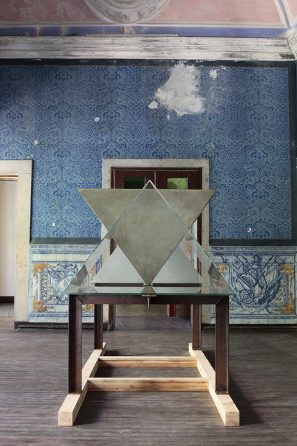 Press kit | 1073-03 - Press release | The Form of Form - Fourth Edition of Lisbon Architecture Triennale - Lisbon Architecture Triennale - Event + Exhibition -  A Triangular History, Eduardo Souto de Moura  - Photo credit:  © Tiago Casanova 