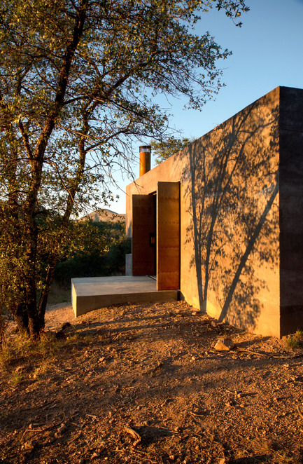 Press kit | 2262-01 - Press release | Casa Caldera - DUST - Residential Architecture - Photo credit: Cade Hayes