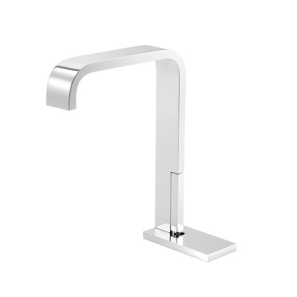 Press kit | 2505-01 - Press release | Innovative Belgian Faucet Design - Co.Studio - Product - Bathroom faucet in chrome<br> - Photo credit: Bernard Gauthier<br>