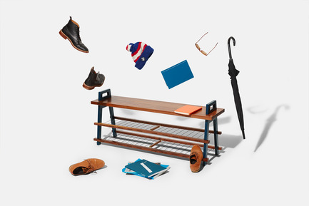 Press kit | 2391-01 - Press release | Us & Coutumes Sets New ‘Benchmark’ with its Modifiable and Customizable Urban Living Designs - Us & Coutumes - Industrial Design - Store everything with the B3 bench! - Photo credit: Jean-Sébastien Dénommé