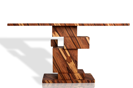 Press kit | 1604-04 - Press release | Design Days Dubai Announces 2016 Edition - Design Days Dubai - Event + Exhibition - Barcelona Design Gallery Console Alma by Amarist Studio - Photo credit: Barcelona Design Gallery