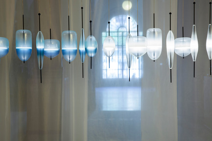 Press kit | 1604-04 - Press release | Design Days Dubai Announces 2016 Edition - Design Days Dubai - Event + Exhibition - Gallery S Bensimon Flow T by Nao Tamura-wonderglass - Photo credit: Gallery S Bensimon