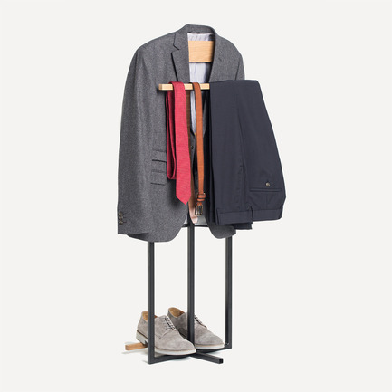 Press kit | 562-42 - Press release | The CODE SOUVENIR MONTRÉAL pop-up store: Showcasing Montréal creativity at its best! - Bureau du design - Ville de Montréal - Product - 







À HAUTEUR D’HOMME<br>Designer : Louis-Philippe Pratte
<br>Nom du produit : Valet F&O
<br>
Autres photos : À HAUTEUR D’HOMME - Photo credit: 







Photo atelier : Martin Beaulieu