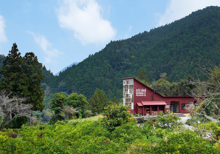 Press kit | 2013-04 - Press release | Winner announcements for the WAN Healthcare Award & Sustainable Buildings Award 2016 - World Architecture News Awards (WAN AWARDS) - Commercial Architecture -   WAN Sustainable Buildings Award 2016 Winner - Photo credit:  Kamikatz Public House by Hiroshi Nakamura & NAP ©Hiroshi Nakamura 