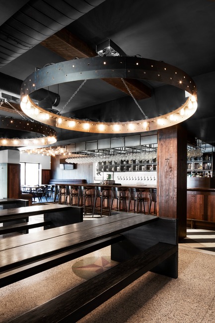 Das Bier Press kit | 1081-03 - Press release | Das Bier - Humà design + architecture - Commercial Interior Design - Photo credit: Adrien Williams