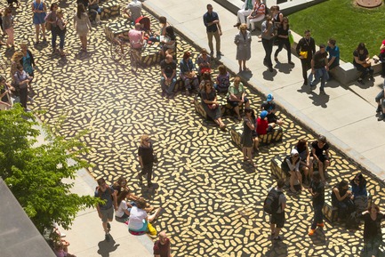 Press kit | 1010-05 - Press release | DANCE FLOOR by Jean Verville architect at Montreal Museum of Fine Arts - Jean Verville architecte - Art - Photo credit: Maxime Brouillet