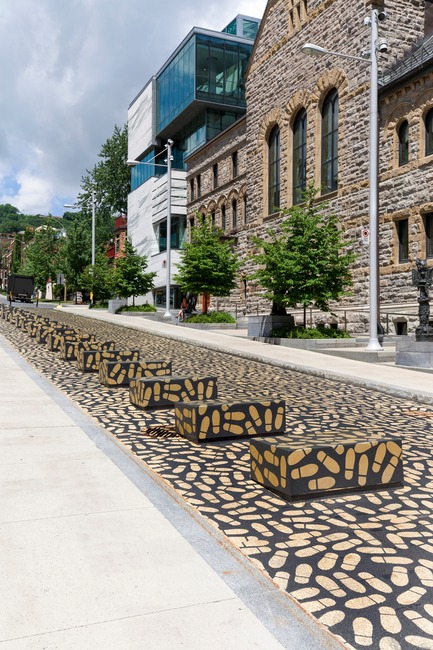 Press kit | 1010-05 - Press release | DANCE FLOOR by Jean Verville architect at Montreal Museum of Fine Arts - Jean Verville architecte - Art - Photo credit: Maxime Brouillet