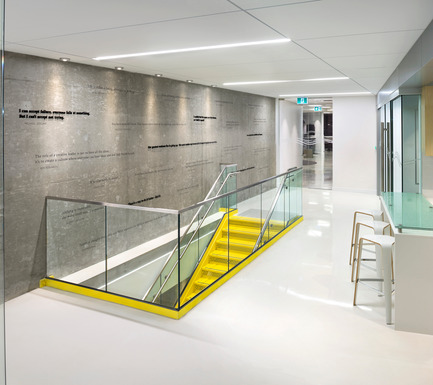 Press kit | 2073-01 - Press release | DIALOG awarded ‘Best Tenant Improvement’ for LGM’s Vancouver Head Office - DIALOG - Commercial Interior Design - LGM's Vancouver office<br> - Photo credit: Ed White <br>