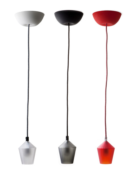 Press kit | 990-04 - Press release | KAYIWA’s CARAT LED Pendant Lamps Shine Bright Like a Diamond - KAYIWA - Lighting Design - CARAT LED Pendant Lamps by KAYIWA - Photo credit: KAYIWA