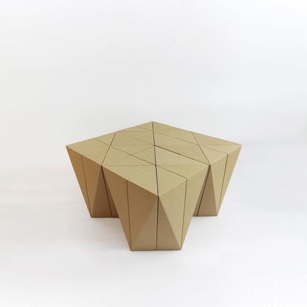 Press kit | 2128-01 - Press release | Fractal Surface Structure made with Cardboard Sheet: Spiral Stool by MisoSoupDesign Awarded Platinum A’Design Award - MisoSoupDesign - Product - Configured as low table - Photo credit: Daisuke Nagatomo