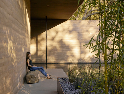 Press kit | 2112-02 - Press release | Windhover Contemplative Center selected as Architizer A+ Finalist - Aidlin Darling Design - Institutional Architecture -         A stone bench salvaged from Stanford’s “bone yard” provides a private spot for reflection. - Photo credit: Matthew Millman