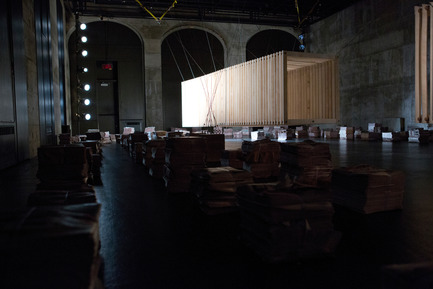 Press kit | 1591-01 - Press release | ScenographyRequiem(s) King Lear - Mazen Chamseddine Architect - Event + Exhibition - Photo credit: Christine Bourgier