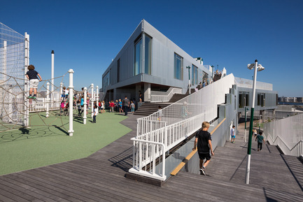 Press kit | 2013-03 - Press release | Winner announcements for the WAN Education, Sport in Architecture & Performing Spaces Award 2016 - World Architecture News Awards (WAN AWARDS) - Commercial Architecture -  WAN Education Award 2016 Winner   - Photo credit:  SOUTH HARBOUR SCHOOL by JJW Architects © Torben Eskerod. 