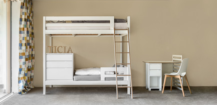 Press kit | 2473-01 - Press release | TICIA The Growing Bed - Complojer for kids - Product -  Ticia for two - 2. step - children bed  and bunk bed perfect solution for small rooms  - Photo credit: complojerforkids