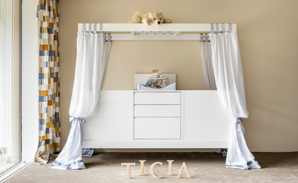 Press kit | 2473-01 - Press release | TICIA The Growing Bed - Complojer for kids - Product -  Ticia Twins - two cradls in one - for those wonderful life moments  - Photo credit: complojerforkids