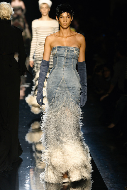 Press kit | 696-04 - Press release | The Fashion World of Jean Paul Gaultier: From the sidewalk to the catwalk - Montreal Museum of Fine Arts (MMFA) - Event + Exhibition - Photo credit: MBAM