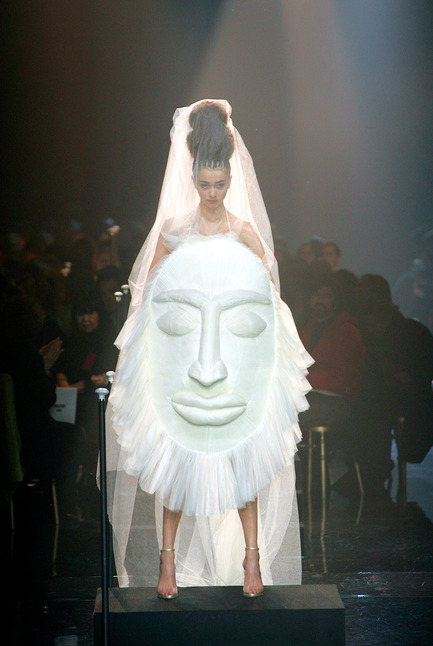 Press kit | 696-04 - Press release | The Fashion World of Jean Paul Gaultier: From the sidewalk to the catwalk - Montreal Museum of Fine Arts (MMFA) - Event + Exhibition - Photo credit: MBAM