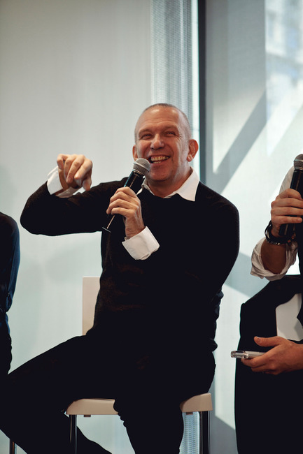 Press kit | 696-04 - Press release | The Fashion World of Jean Paul Gaultier: From the sidewalk to the catwalk - Montreal Museum of Fine Arts (MMFA) - Event + Exhibition - Photo credit: MBAM