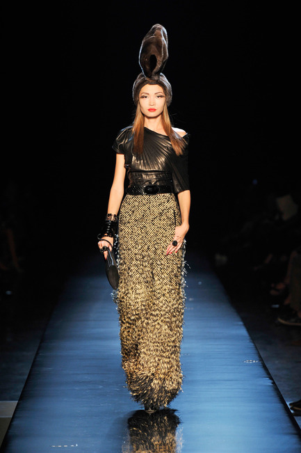 Press kit | 696-04 - Press release | The Fashion World of Jean Paul Gaultier: From the sidewalk to the catwalk - Montreal Museum of Fine Arts (MMFA) - Event + Exhibition - Photo credit: MBAM