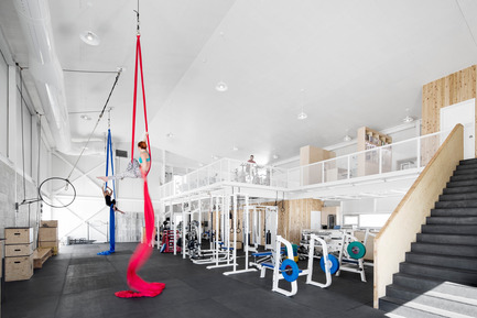 La Taule – Training center Press kit | 1633-01 - Press release | La Taule - Training center - Architecture Microclimat - Commercial Architecture - Training area - Photo credit: Adrien Williams