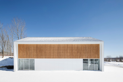 La Taule – Training center Press kit | 1633-01 - Press release | La Taule - Training center - Architecture Microclimat - Commercial Architecture - Facade - Photo credit: Adrien Williams