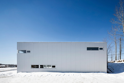La Taule – Training center Press kit | 1633-01 - Press release | La Taule - Training center - Architecture Microclimat - Commercial Architecture - Facade - Photo credit: Adrien Williams