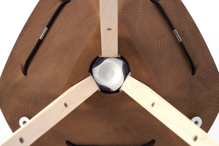 Press kit | 2537-01 - Press release | Triangular - DWD - Dominik Weber Design - Industrial Design - mounted eccentric (detail), front view - Photo credit: picture by Dominik Weber, 2016