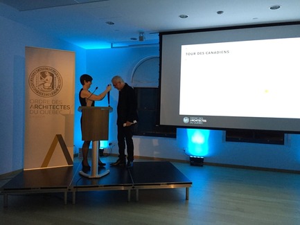 Press kit | 1081-04 - Press release | Ten years of Humà - Humà design + architecture - Residential Architecture -  Aurèle Cardinal receiving the Medal of Merit from the Ordre des architectes du Québec."   - Photo credit: OAQ