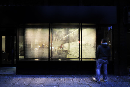 Press kit | 2006-01 - Press release | Architects Bureau de Change complete MADE flagship store in Soho - Bureau de Change Architects - Commercial Interior Design - Window scheme - Photo credit: Eliot Postma