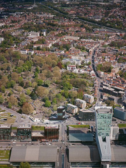 Press kit | 1326-01 - Press release | Euravenir Tower - LAN - Commercial Architecture - Photo credit: LAN - Julien Lanoo