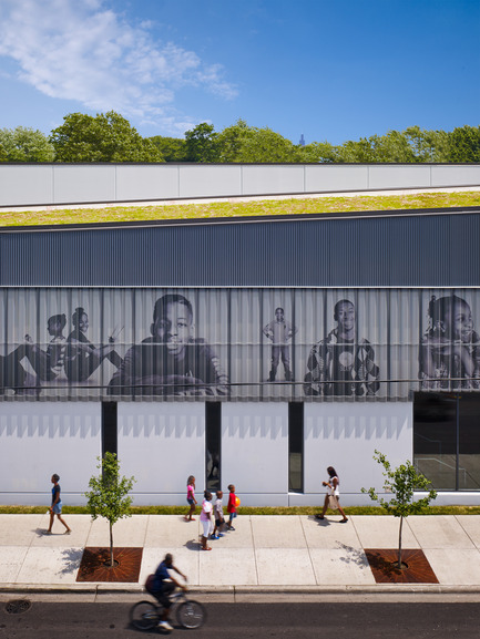 Team A receives AIA Chicago Distinguished Building Award for By The Hand Club For Kids Press kit | 1999-01 - Press release | Team A receives AIA Chicago Distinguished Building Award for By The Hand Club For Kids - Team A - Institutional Architecture - Photo credit: Tom Harris © Hedrich Blessing