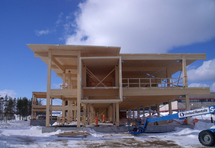 Press kit | 755-04 - Press release | Alouette University Building, UQAC - BGLA | Architecture + Design urbain - Institutional Architecture - Wood structure featuring glulam timbers and cross-laminated timber (CLT) panels.  - Photo credit: BGLA