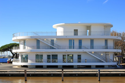 Press kit | 1151-03 - Press release | Harbour master's office - PietriArchitectes - Institutional Architecture - Photo credit: Christian Michel