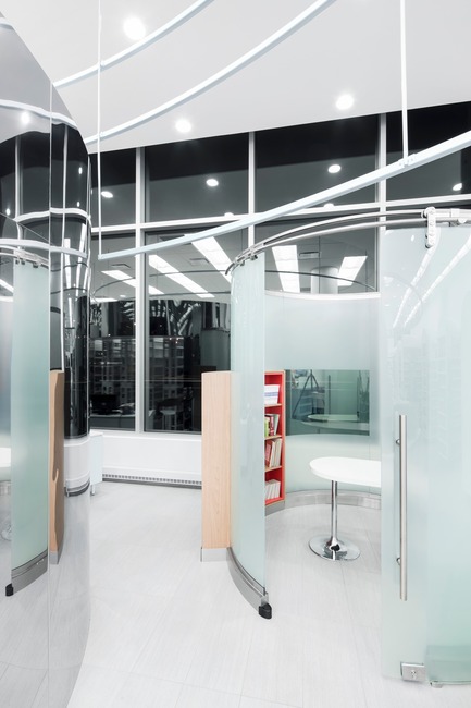 Press kit | 760-11 - Press release | Energy and form approach of circularity: from principle to the design of a space refocused on humans - Jean de Lessard, Designers Créatifs - Commercial Interior Design - Photo credit: Adrien Williams