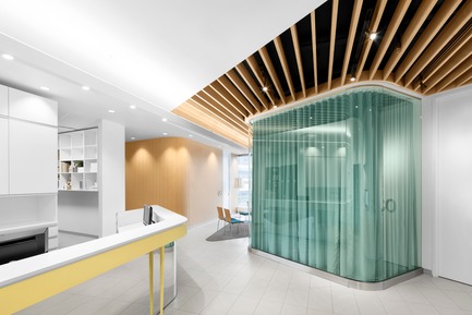 Press kit | 760-11 - Press release | Energy and form approach of circularity: from principle to the design of a space refocused on humans - Jean de Lessard, Designers Créatifs - Commercial Interior Design - Layout - Photo credit: Jean de Lessard, designers créatifs