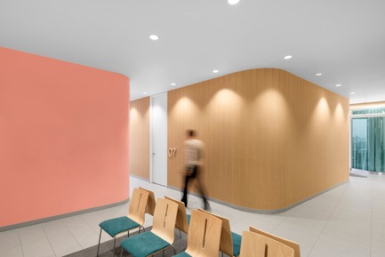 Press kit | 760-11 - Press release | Energy and form approach of circularity: from principle to the design of a space refocused on humans - Jean de Lessard, Designers Créatifs - Commercial Interior Design - Photo credit: Adrien Williams