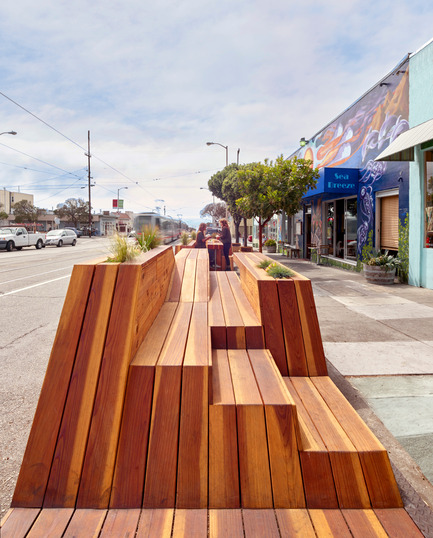 Press kit | 1562-01 - Press release | Sunset Parklet receives Special Recognition in Urban Design Award - INTERSTICE Architects - Urban Design - Photo credit: Cesar Rubio