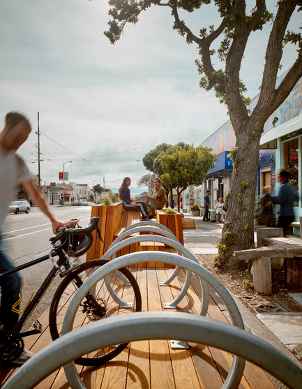 Press kit | 1562-01 - Press release | Sunset Parklet receives Special Recognition in Urban Design Award - INTERSTICE Architects - Urban Design - Photo credit:  Interstice 