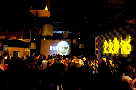 Press kit | 1044-01 - Press release | RIDM 2012 lounge - La firme, Baillat Cardell & Fils et XYZ Technologie culturelle - Multimedia Design - Photo credit: Emily Gan