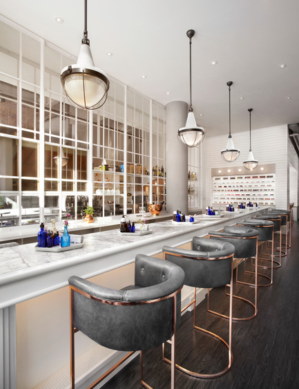 Press kit | 1048-08 - Press release | Reinventing the beauty salon experience with Her Majesty’s Pleasure - +tongtong - Commercial Interior Design - The marble bar from the entry wraps around, extending the experience into the salon and setting the stage for manicures. - Photo credit: Lisa Petrole