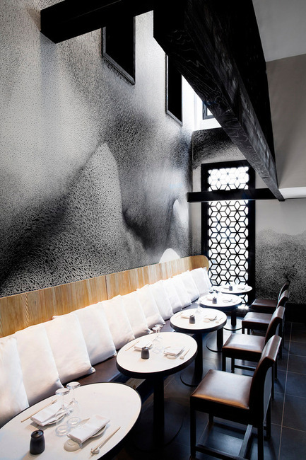 Press kit | 1124-03 - Press release | World Interiors News Annual Awards 2014 Winners Announced - World Interiors News - Competition - Winner of Restaurant Interiors Category<br>Kinugawa by Gilles & Boissier  - Photo credit: Matthieu Salvaing<span></span>