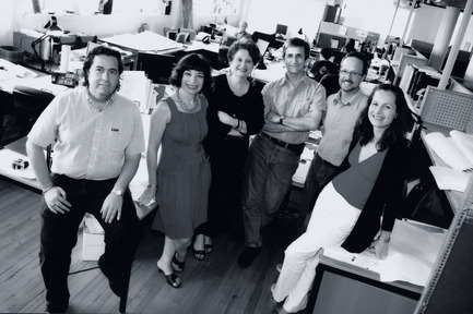 Press kit | 612-09 - Press release | Julia Gersovitz receives the Harley J. McKee Award - Fournier, Gersovitz, Moss, Drolet et associés architectes (FGMDA) - Institutional Architecture -  FGMDA partners and senior associates<br>   - Photo credit: FGMDA